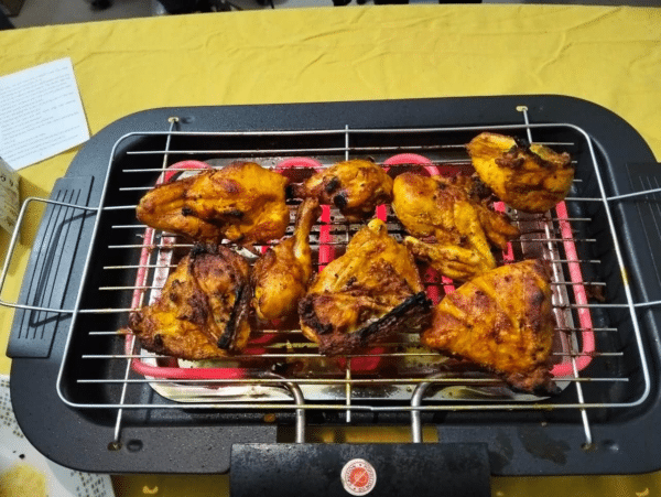BBQ Electric Grill Machine (👨‍👩‍👧‍👦 ফ্যামিলি বা বন্ধু বান্ধব আড্ডাতে আর হবে না বাড়তি জামেলা) - Image 3